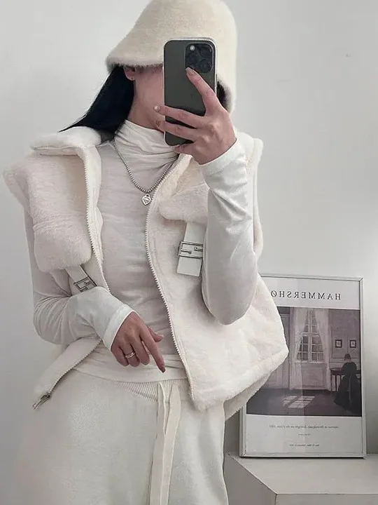 Ele ort Svel Women's Vest Korean Sle Winter Outerwear Fake Fur Coat Small Size Faionable No Brand Registration