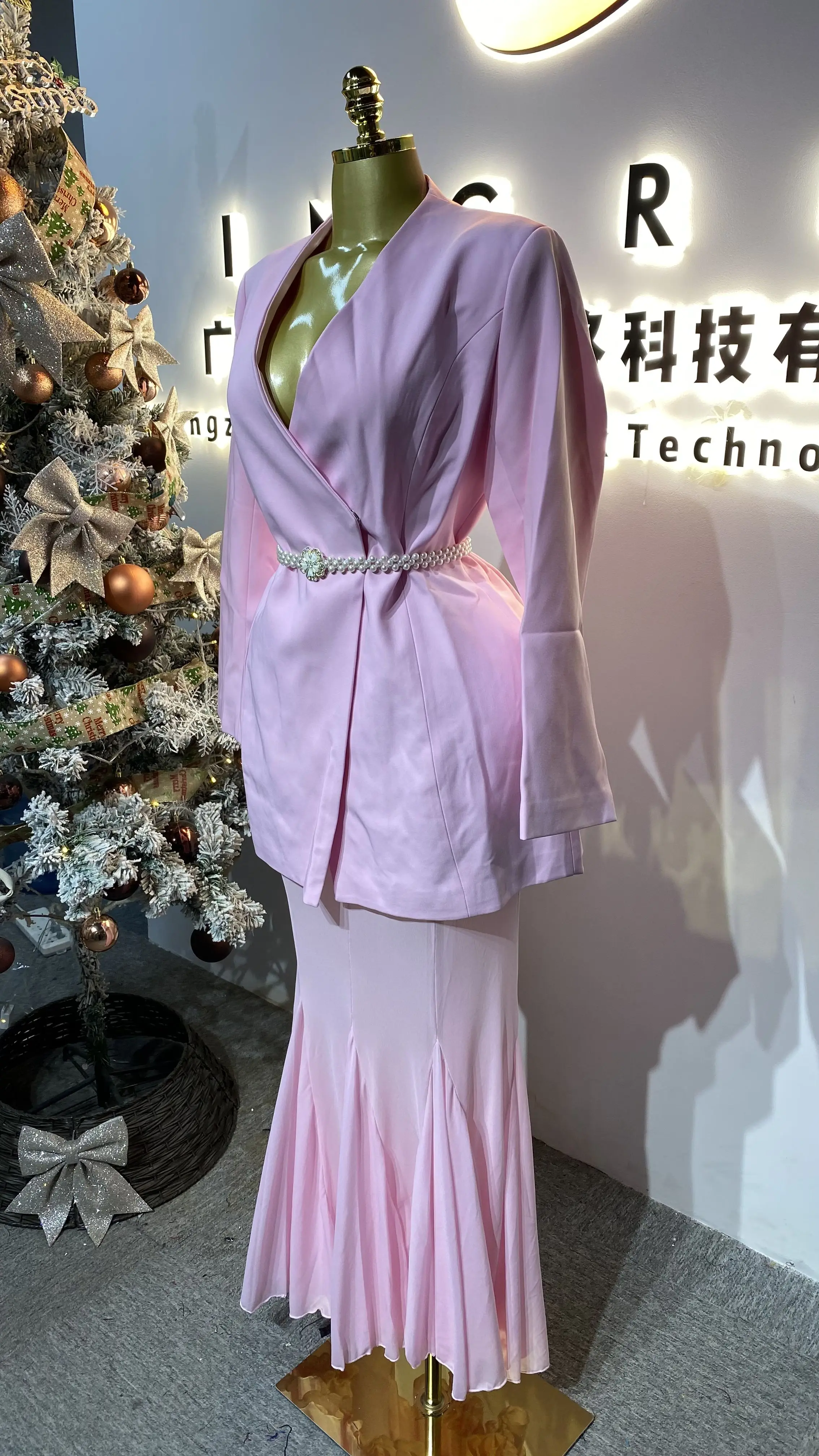 Hot-selling new V-neck long-sleeved button-waist elegant sports jacket and tulle skirt women's long two-piece set-GZXX412