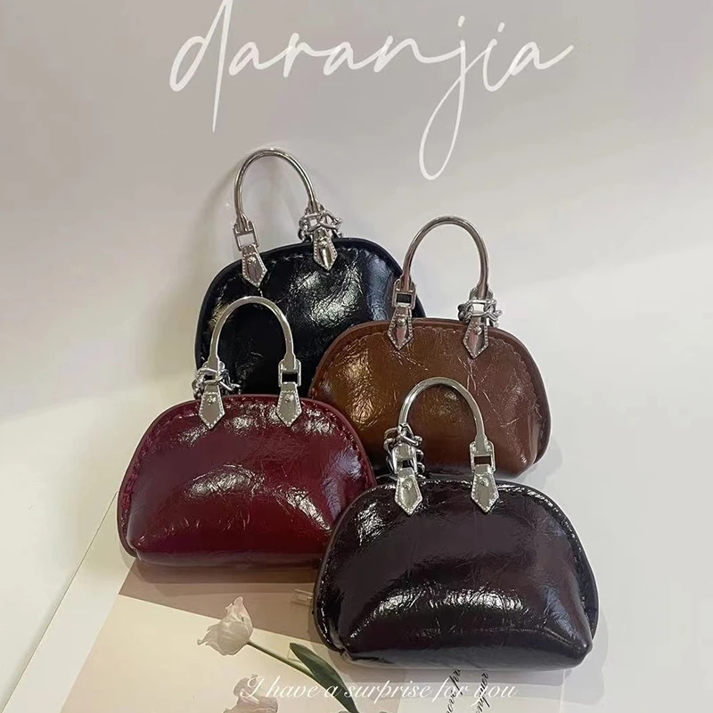 Cute Mini Pu Leather Shell Bag Keychain Pendant Fine 2025 Fashion Handheld Shell Bag Decoration Backpack Charm Accessories Gift