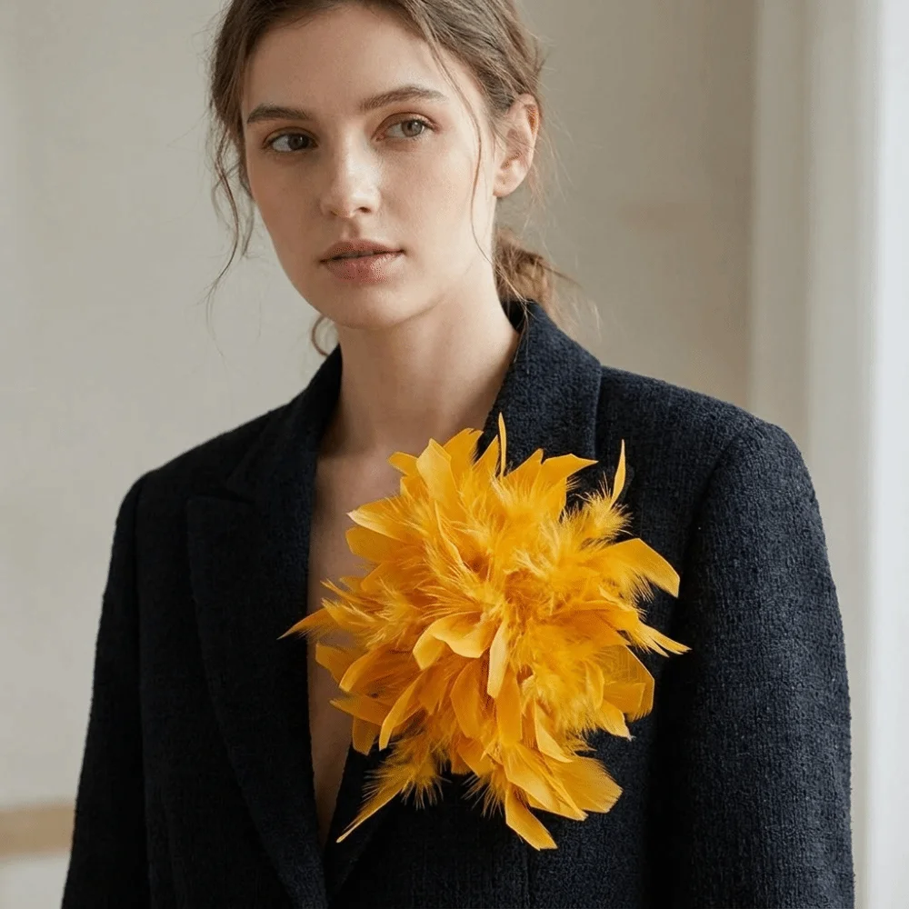 Fashion Large 16cm Flower Brooch Elegant Decorative Fabric Corsage Faux Feather Multi-purpose Lapel Pin Holiday Gift