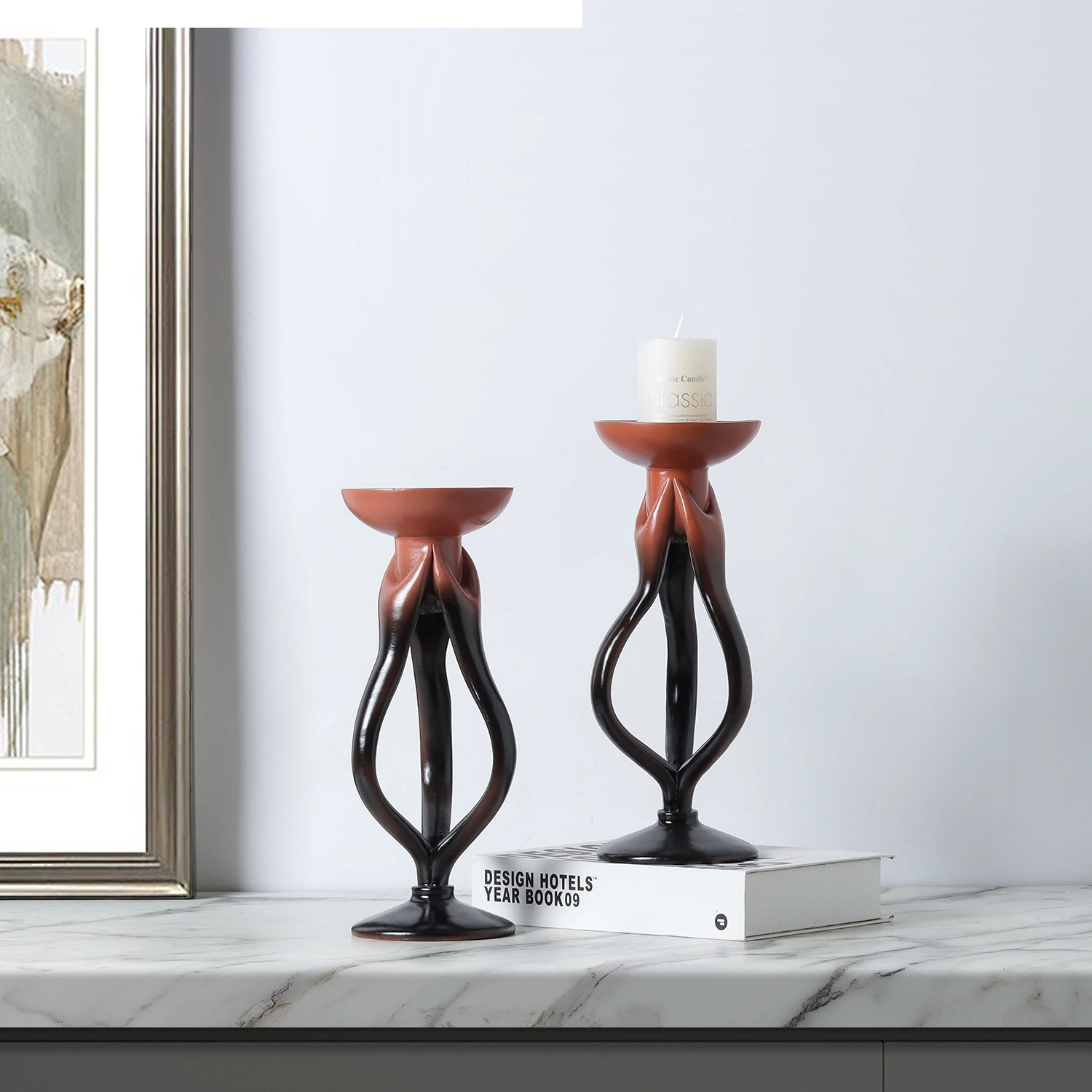 Resin Handicrafts Candlestick Hollowed-out and Wrapped Abstract Candle Holder Desktop Storage Container Home Decoration