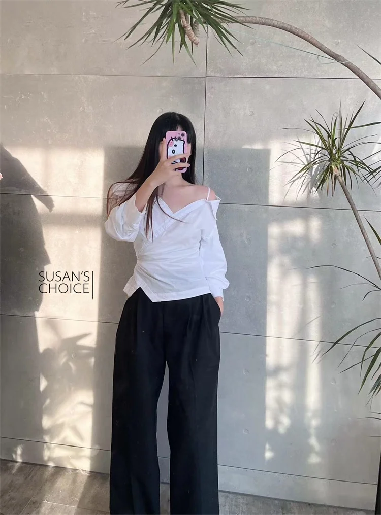 Susan Faionable Simple Commute Casual Pure Cotton Two-color One-oulder irt Top Women's Clothing V-ne Long Sve