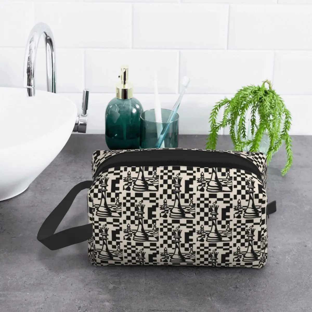 Chess Pieces On Board Makeup Bag Cosmetic Organizer Storage Dopp Kit Toiletry Cosmetic Bag for Women Beauty Travel Pencil Case