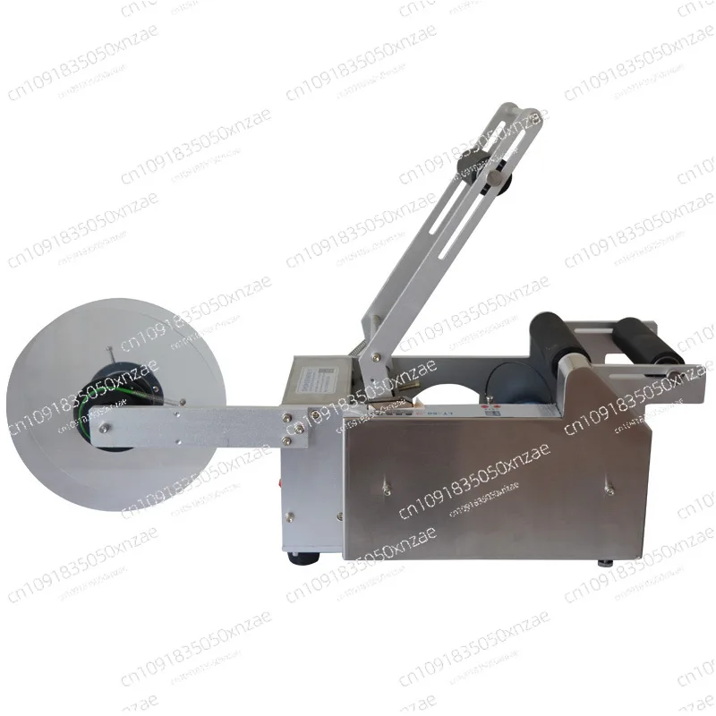 

MT-50 Semi-Automatic Round Bottle Adhesive Label Glass Bottle Plastic Bottle Small Labeling Machine