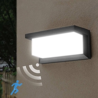 18W Außen-Wandleuchte mit Bewegungsmelder, Aluminium, Wasserdichte, Wandleuchte für Garten Front Badezimmer Veranda Garage