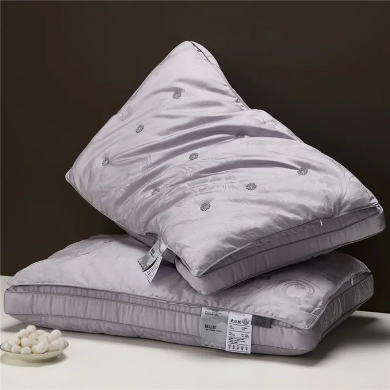 2026 Phoenix Flower Silk Pillowcase Large Jacquard Lyocell Silk Pillow Core Relieves Insomnia Fatigue Polyester Full and Fluffy