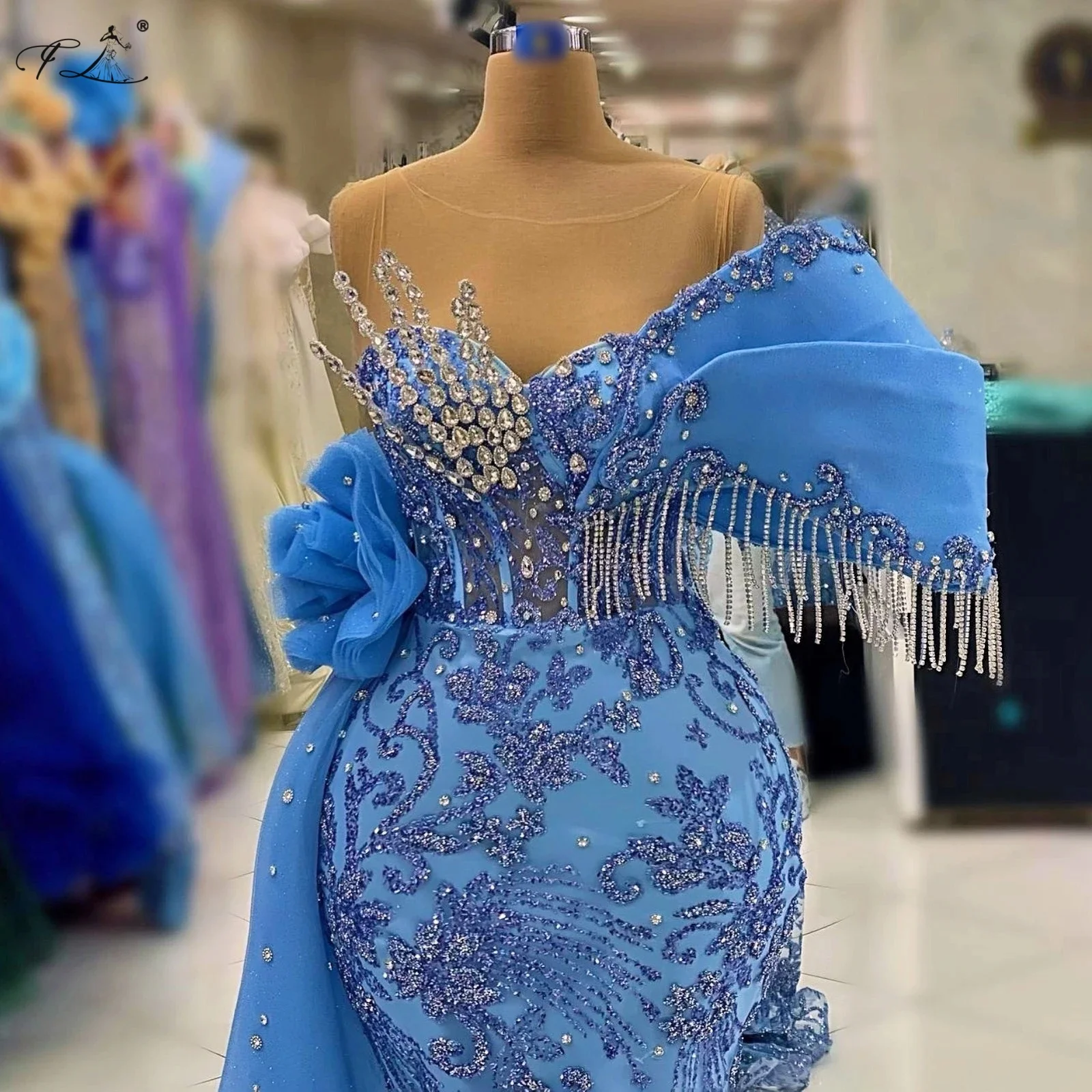 2025 Evening Dress Asymmetrical Sleeves Floral Train Rhinestone Tassels Embroidered Tulle Long Mermaid Ball Gown Cocktail Party