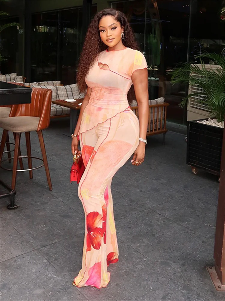 

2026 Stylish Floral Print 2-Piece Set Women O-Neck Irregular Hollow Ruffle Split Hem Top+Flare Pants Elegant Vacation Suit