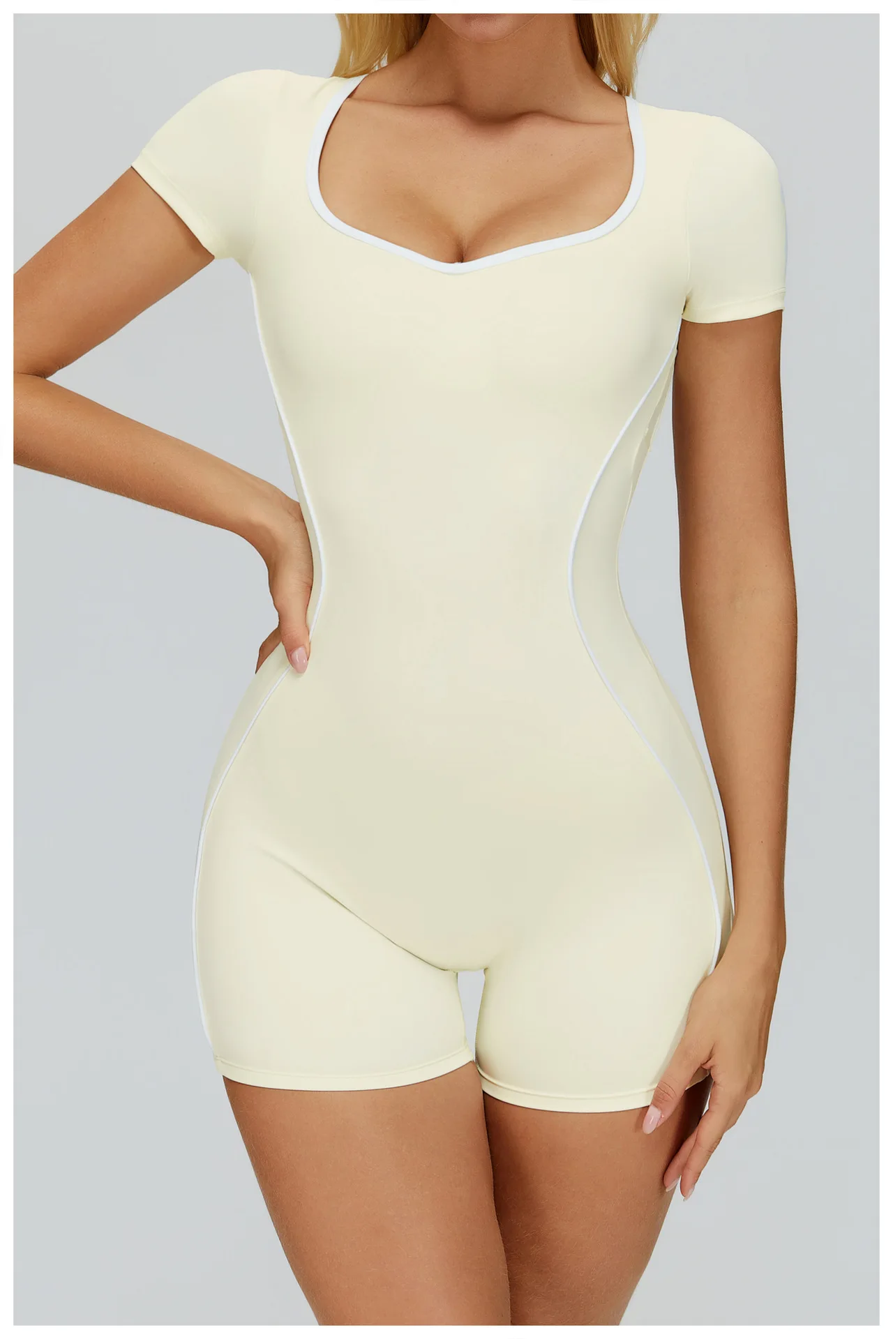 Women's Color Blocking Jumpsuit Tight Fitting Sports Fitness Suit with Hollowed out Beautiful Back Chest Cushion Detail
