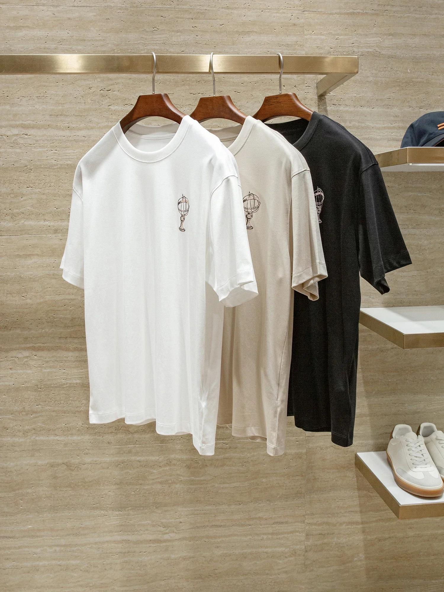 

Italian casual long-staple cotton skin-friendly and breathable summer round neck loose pocket short-sleeved T-shirt