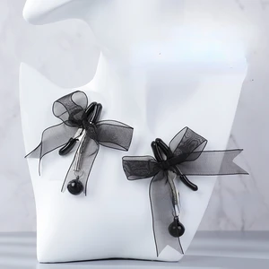 TleMeny 1 paire de cloches Dentelle Métal bondage Pinces à mamelons Attaches à chaîne Lèvres Esclave BDSM Jouets pour femmes Jeux sexuels adultes Stimulation mammaire 8 meilleures pinces à lèvres en vente - No 7