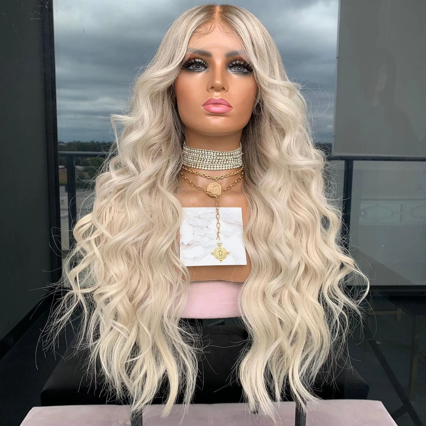 

Ombre Blonde Full Lace Human Hair Wigs for Women Pre Plucked 13x6 HD Lace Frontal Wig With Baby Hair 180% Thick Loose Wave Wig