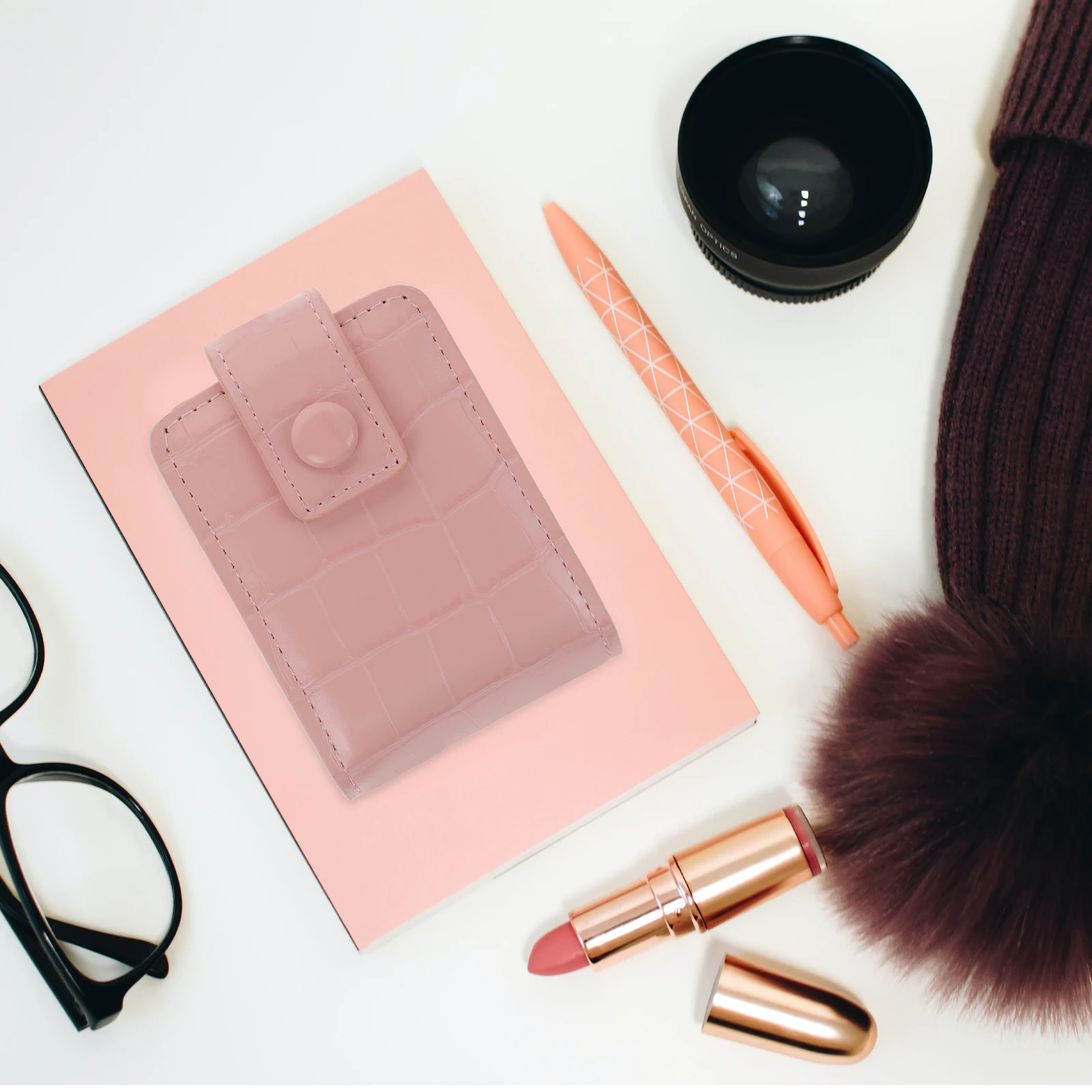 

Lipstick Case Small Makeup Bag Durable Portable Lipstick Pouch with Mirror Compact Makeup Organizer Mini Bag for Purse