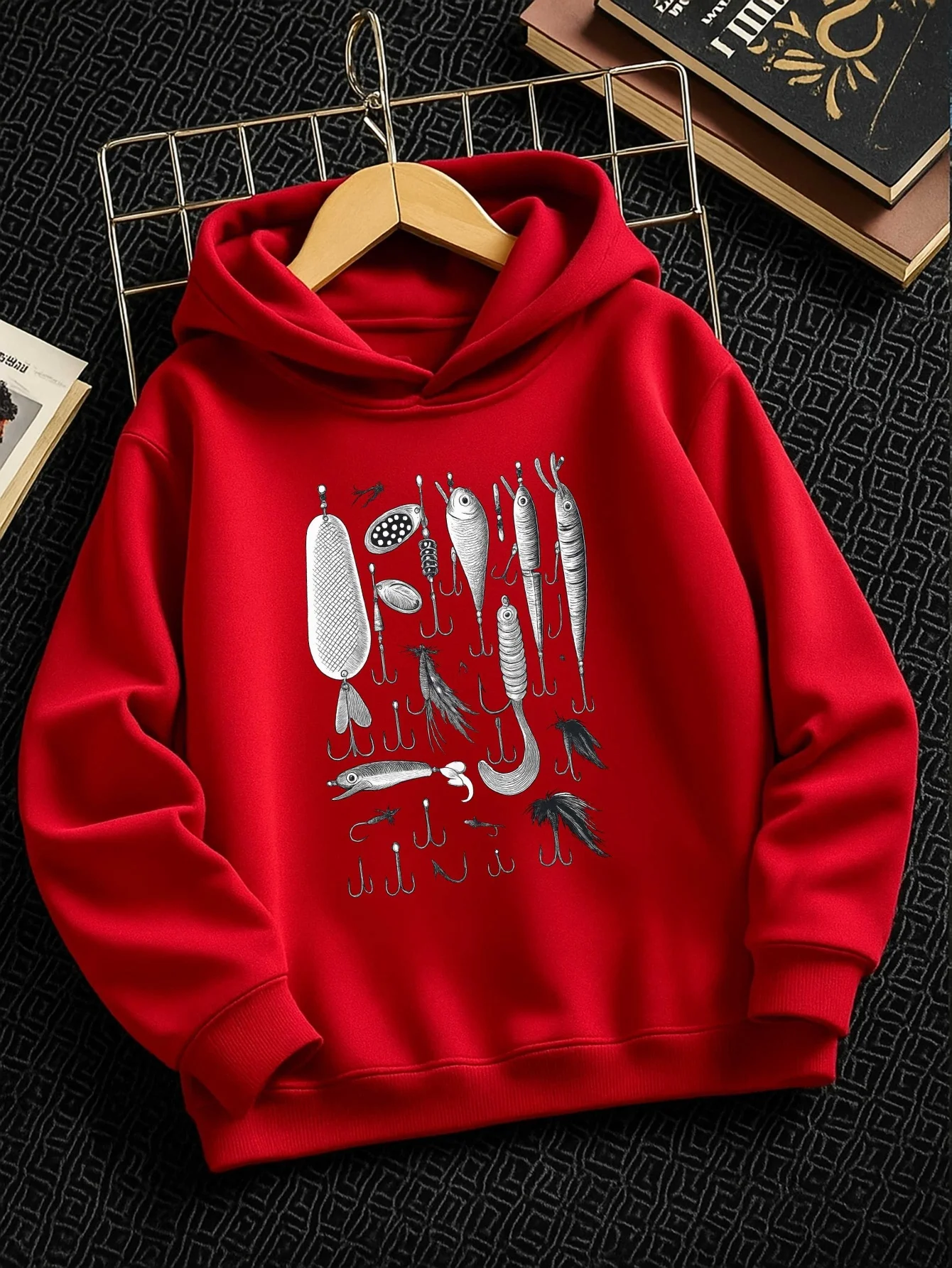 Boys' Fleece-Lined Hooded Sweatshirt – Casual, sporty style with letter print on the back; comfortable for autumn and winter.