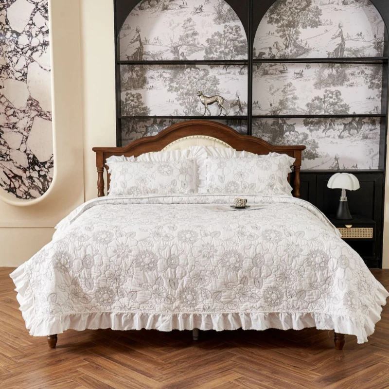 French Embroidered Cotton Quilted Bedspread Set 3PCS - Reversible Scalloped Lace Quilt & Comforter, Lightweight Blanket for Bed