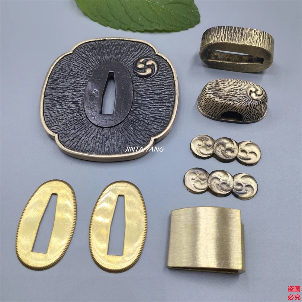 

High Quality A Set Brass Tsuba Guard Fuchi Menuki Kashira Habaki Seppas Accessories For Japanese Sword Katana Fittings