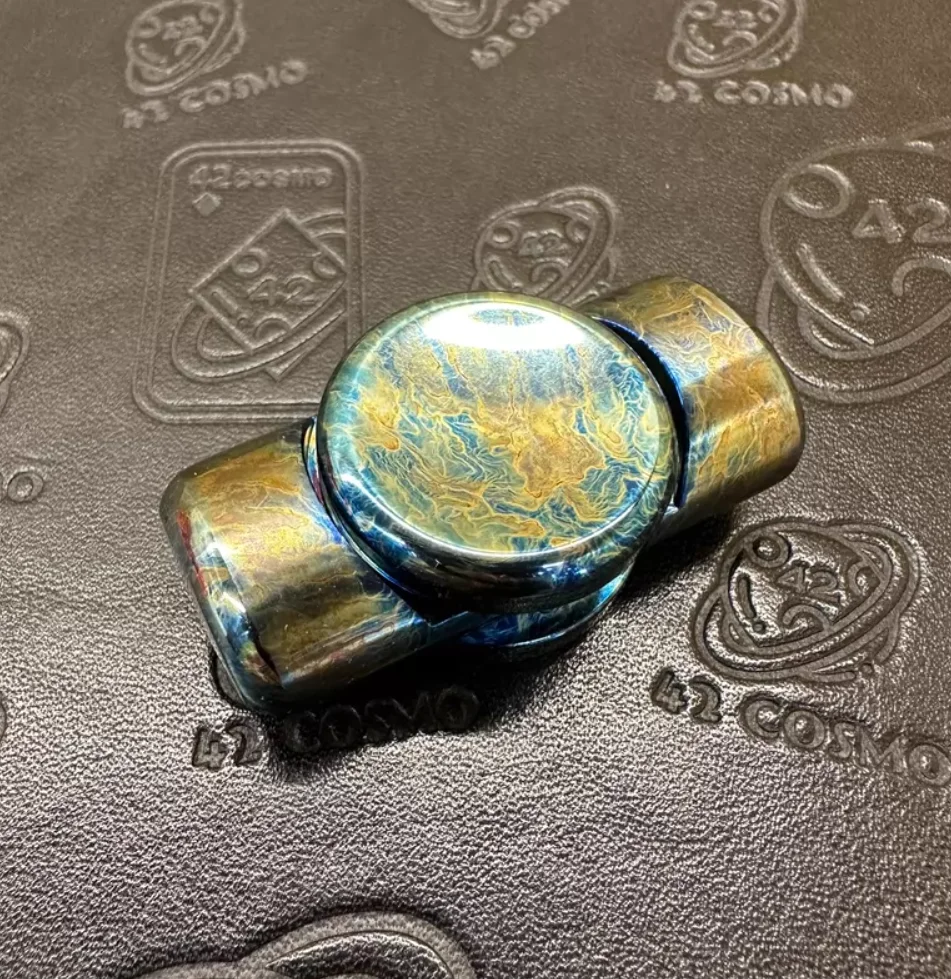 Used EDC Titan Storm mini spinner Fingertip gyroscope Decompression toys