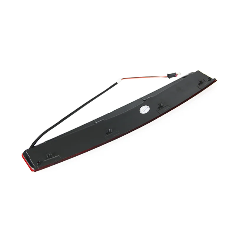For Land Rover Range Rover L322 2004 2005 2006 2007-2012 High Mounted Brake Light Assembly Rear Roof 3rd Brake Light XFG000040