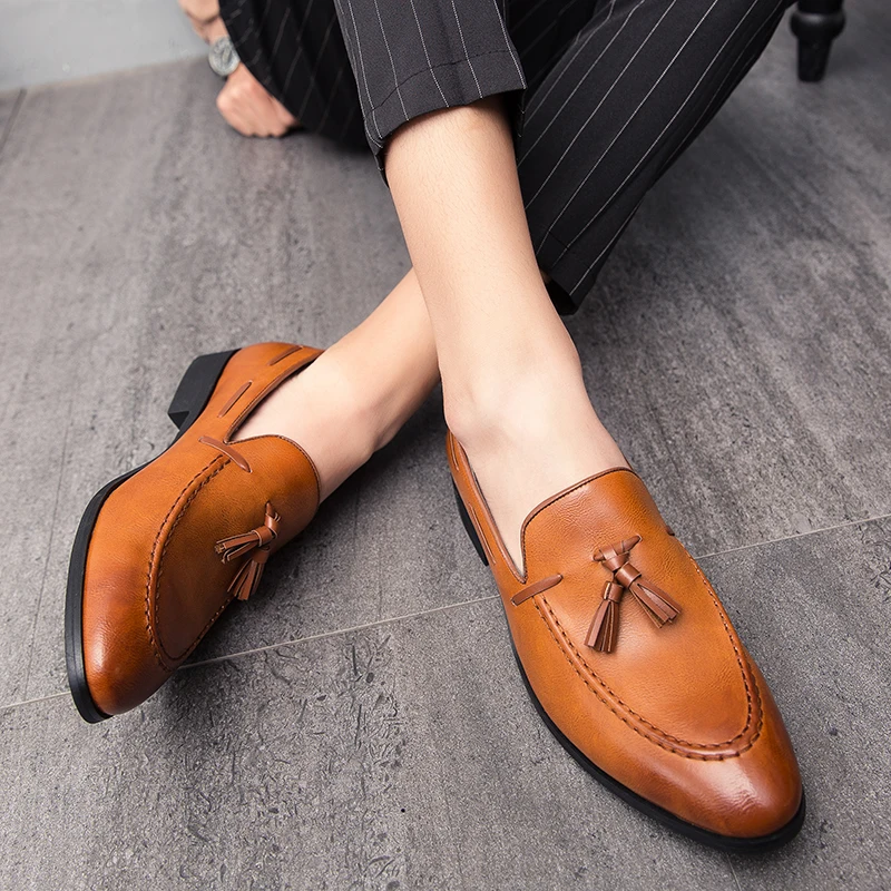 Wedding Shoes For Men Slip On Loafers Trend Tassels Leather Shoes Male Men’s Dress Shoes Business Shoes Men British Style Formal