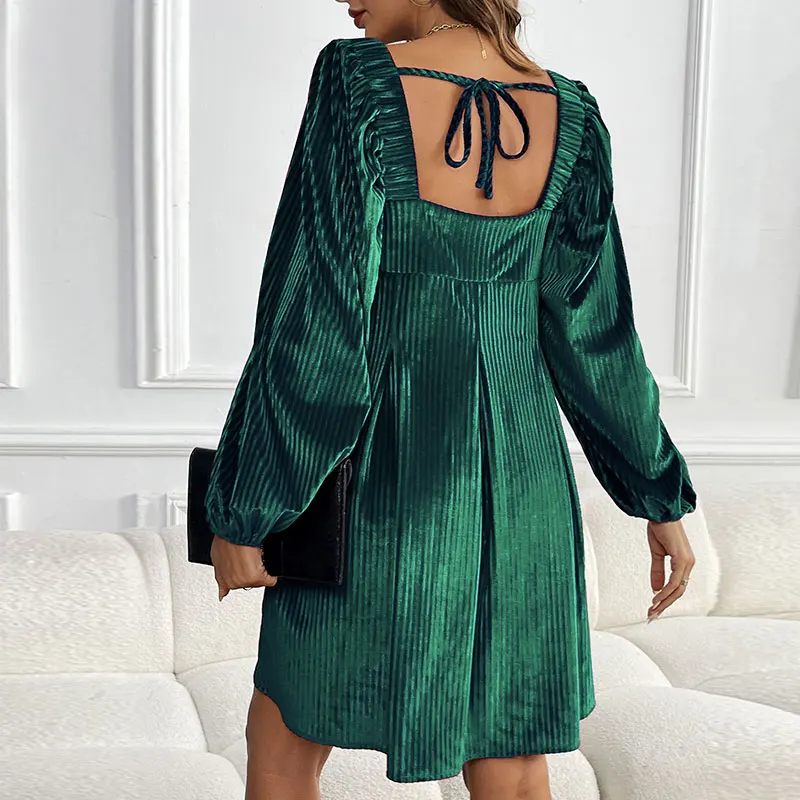 Women's Velour Square Neck Dress Elegant Long Sleeve Pleated Swing Mini Dress with Pockets