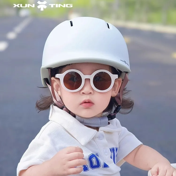

Children's Summer Cycling Helmet Pulley Skateboard Balance Bike Helmet Children's Four-season Helmet