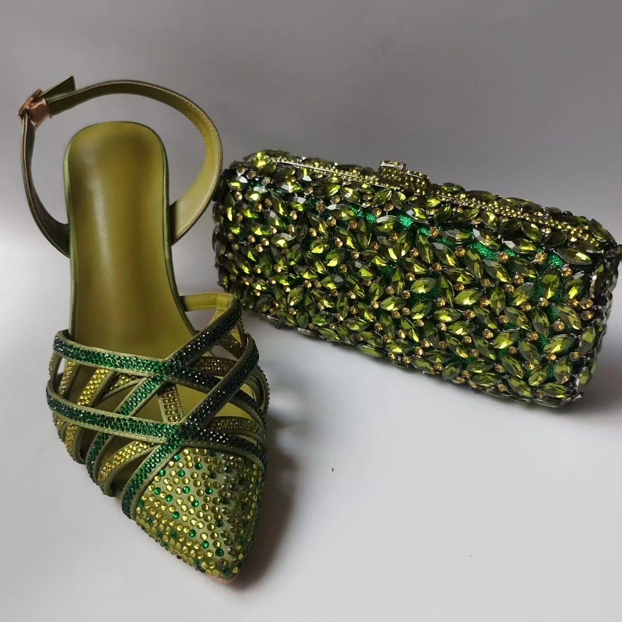 bag and shoes J