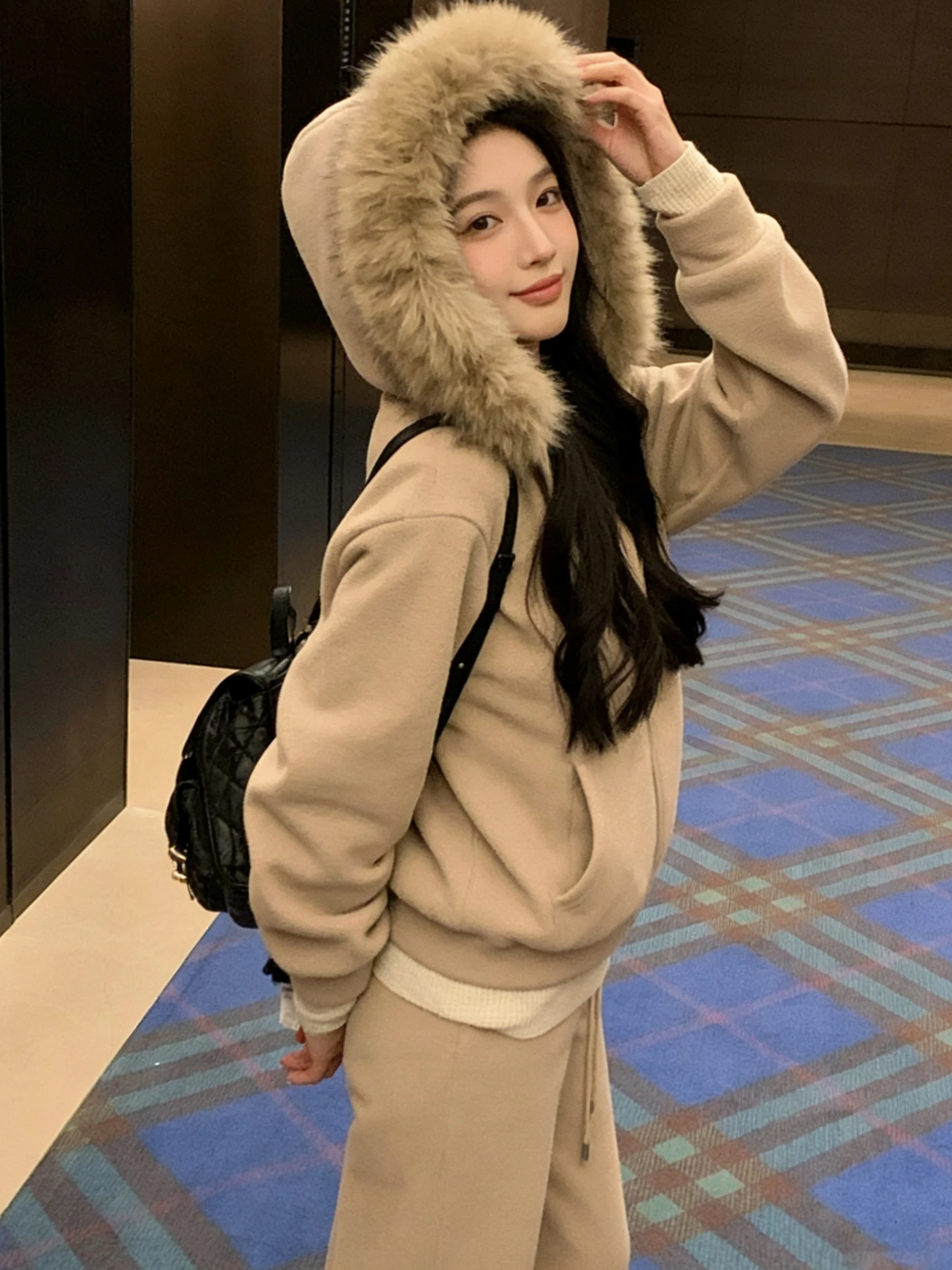 

Tobacco Color Particle Fce Collar Sweatirt Set Autumn Winter Loose Fit Hooded Jaet Casual Wide Leg Pants Women's Fai...