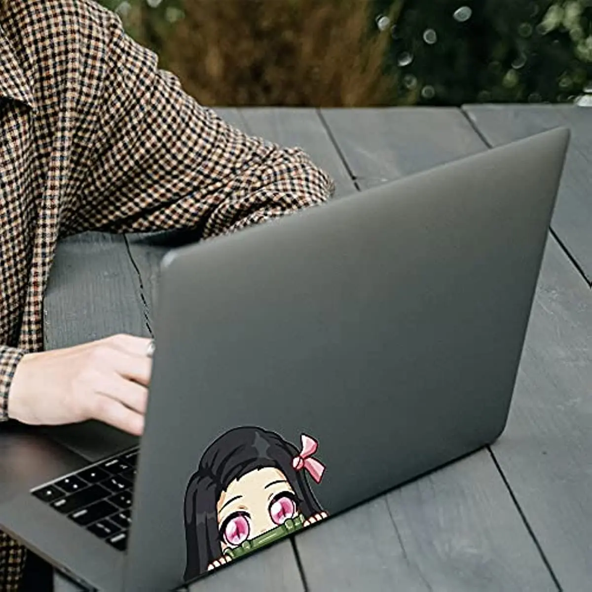 ل 4 قطعة 5.11 "شيطان Kimetsu Yaiba القاتل أنيمي ملصقات السيارات والشارات Kamado Nezuko سكيت الزجاج الأمامي نافذة الشارات