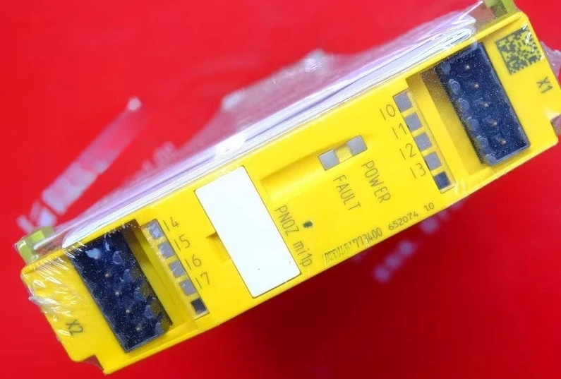 

Parts for mounting modules PONZ Mi1P 773400