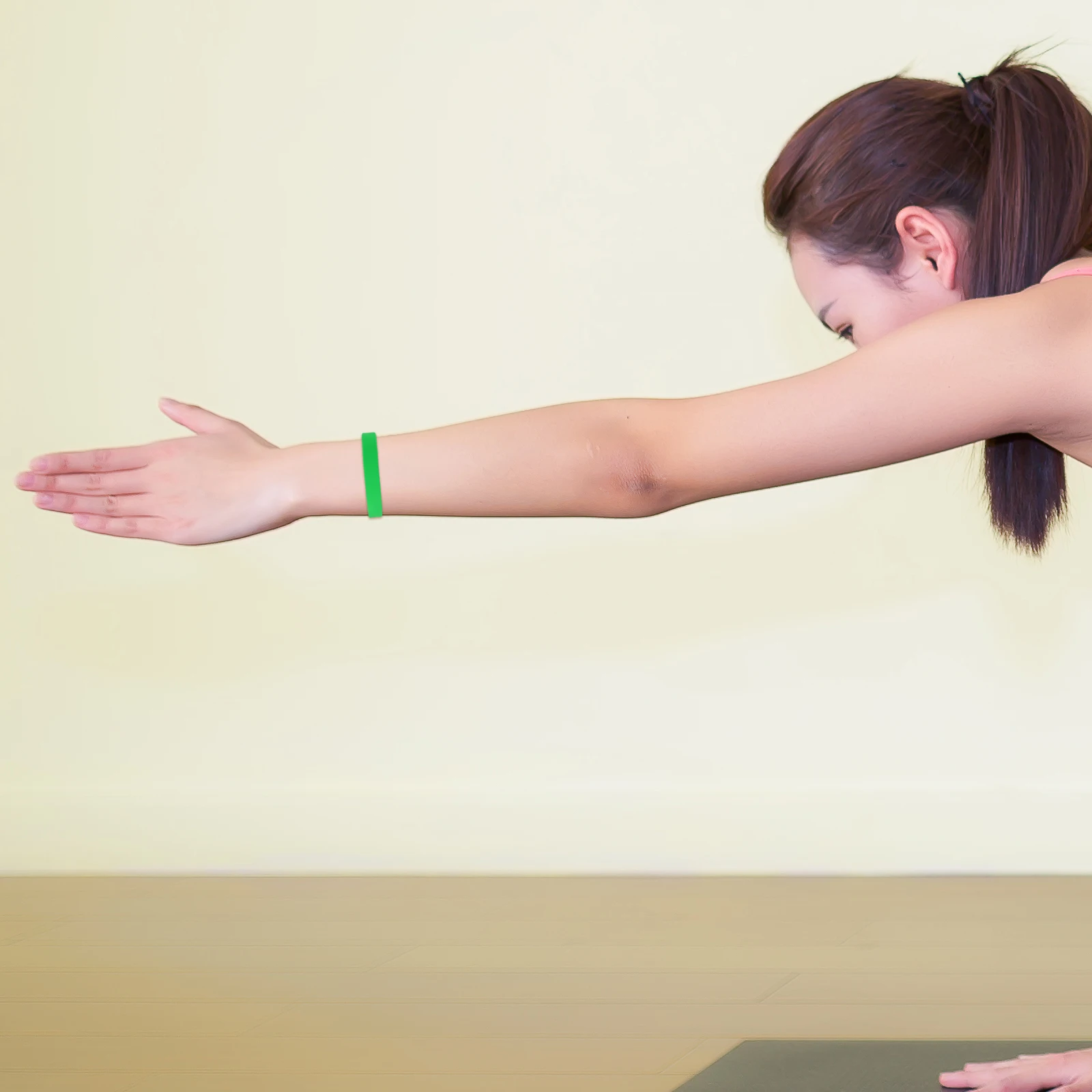 

50Pcs Silicone Bracelets Unisex Stretchable Comfortable Reusable Fashion Wristbands for Party Music Festival Birthday Bridal