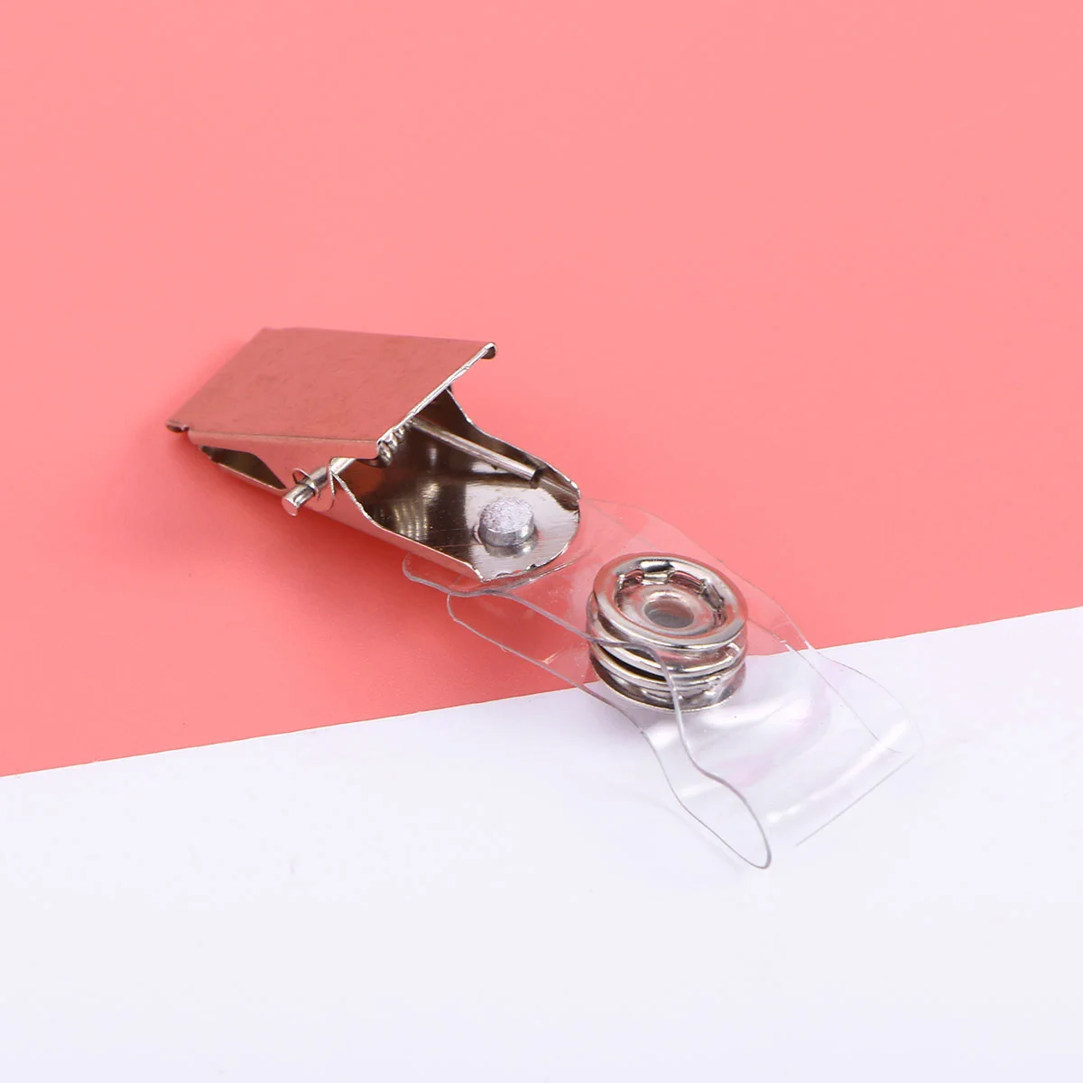 

100pcs Retractable Id Holder Rotatable Clip Extending Lanyard For Office Nurse Teacher Staff Name Tag Key Card Badge Reel With