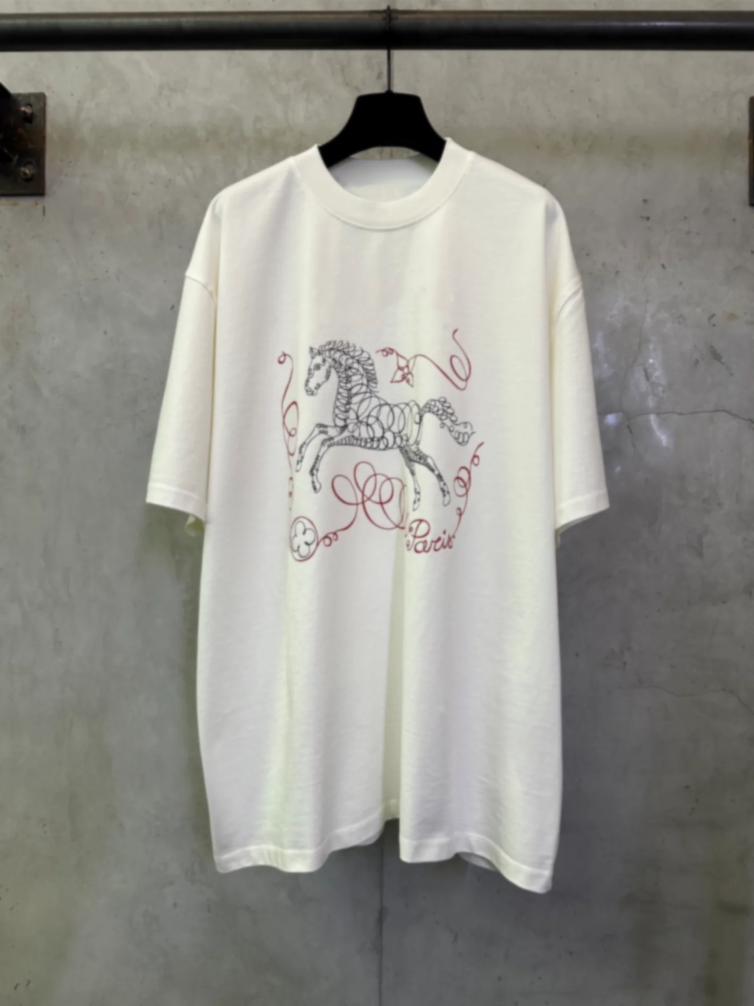 

Pure Cotton T-irt ex Loose ort Sve Faionable Spring Summer New Sle Red Word Cotton Year M Fem Model