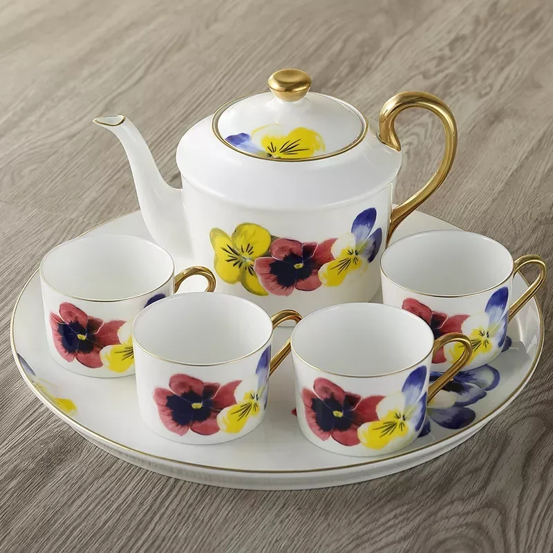 Classic Tea Set European Restaurant Home Use Flower Decal Design White and Gold Ceramic Bone China Coffee  Sets