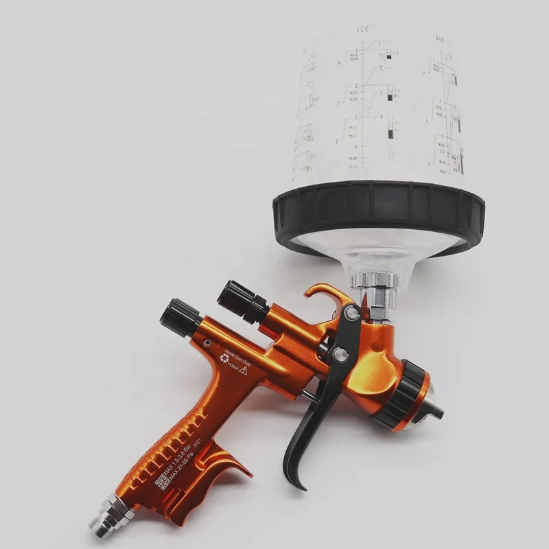 Autoreparatur-Luftspritzpistole, Manuelle Spritzpistole mit Kunststofftank, LVLP 1,3mm 600cc Schwerkraft-Lackierpistole mit Mischbecher-Adapter