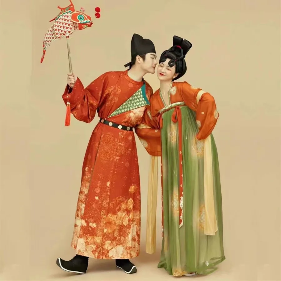 

Studio Theme Chinese Traditional Clothing Tang Dynasty Men Women Lovers Couples Wedding Dress Photography Costume Hanfu Retro