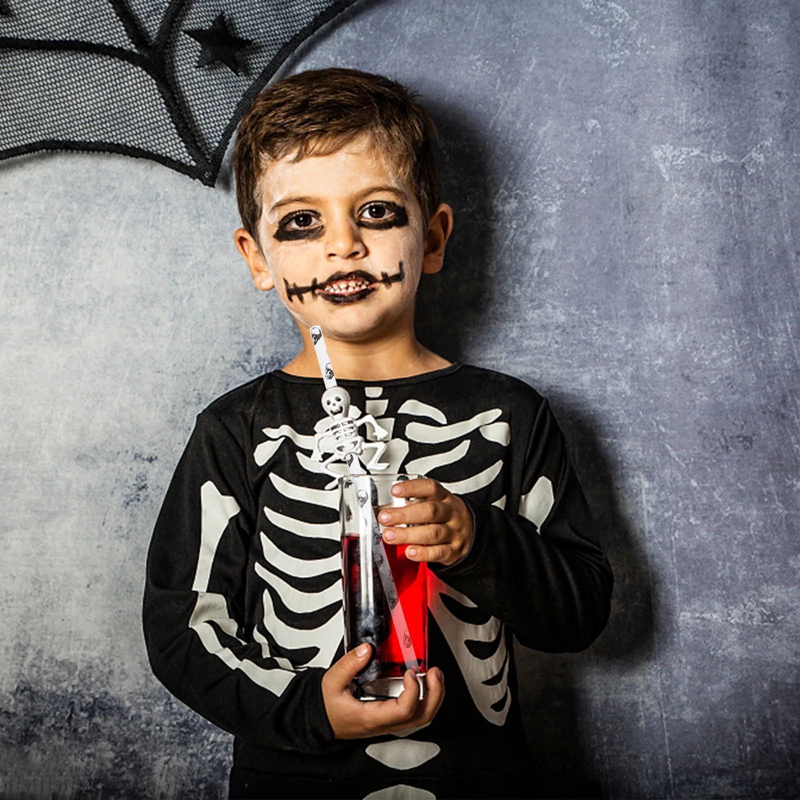 

100Pcs Halloween Skull Design Paper Straws Disposable Eco Friendly Party Drinking Straw Degradable One-Off Party Supply