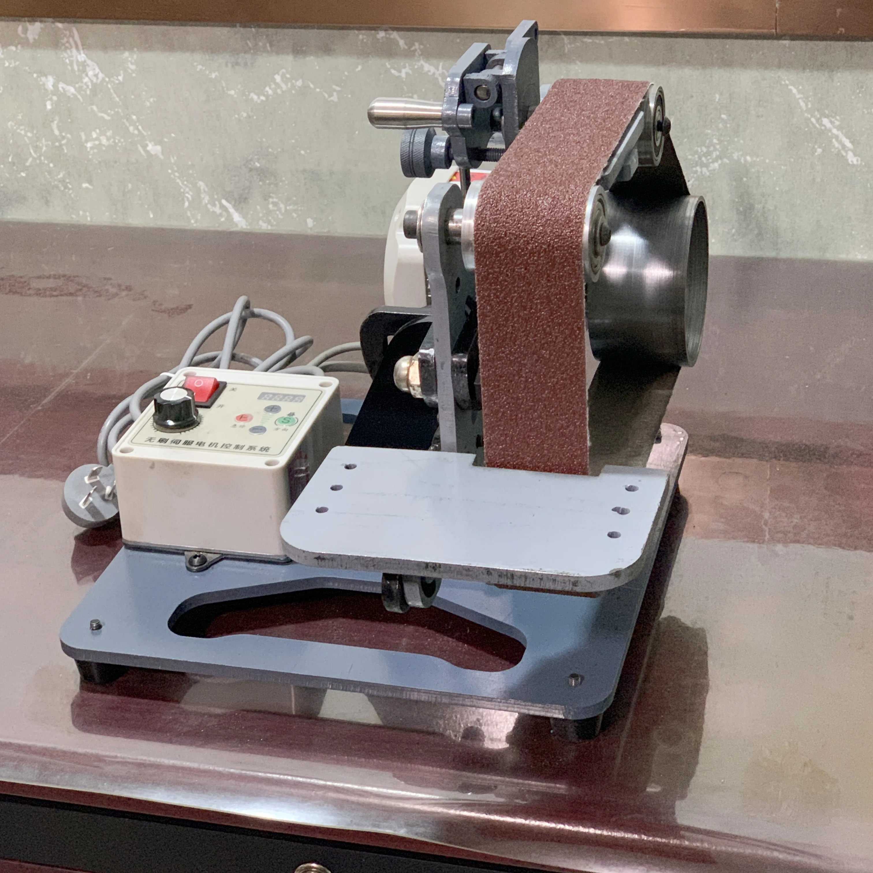 Brushless Belt Sander Compact Vertical/Horizontal with Angle Adjustment and V-Groove Cutting
