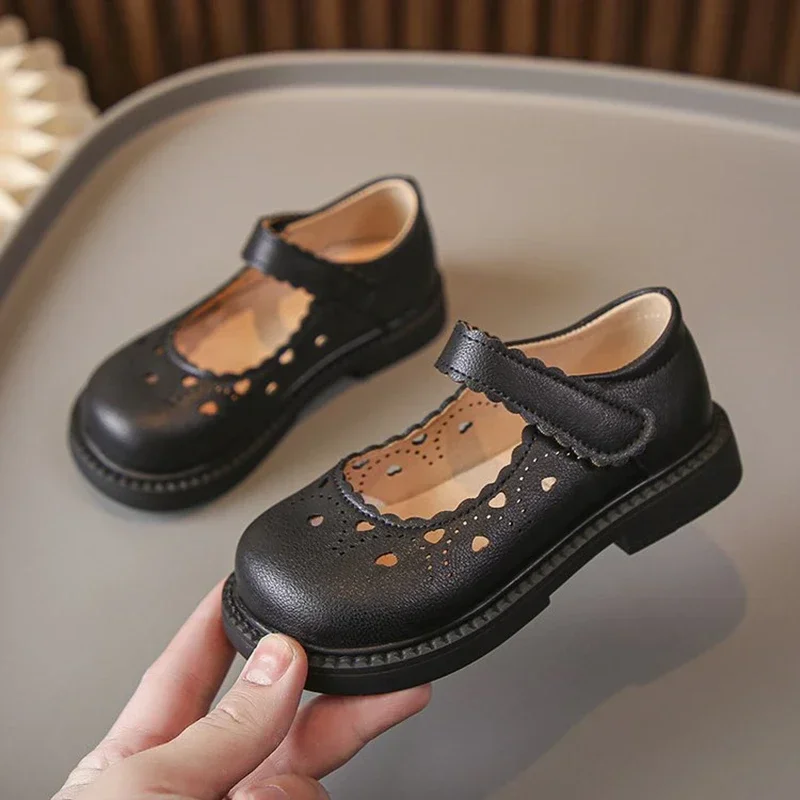 Spring Autumn Korean Fashion Baby Kids Girls Heart Hollow Out Artificial Leather Princess School Shoes Super Soft  1-6 Years Old