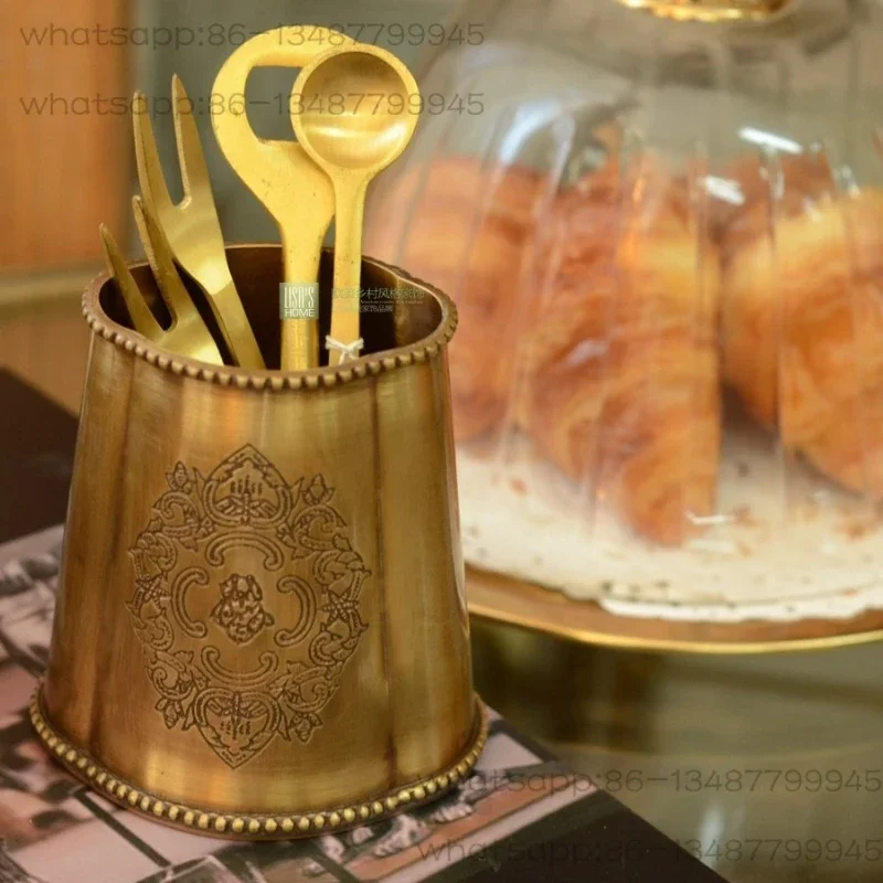 Imported retro brass pen holder makeup brush storage light luxury metal characteristic ornament