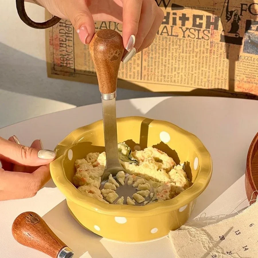 Stainless Steel Potato Masher with Wooden Handle Multifunction Pumpkin Banana Puree Mud Press Kitchen Food Crusher Cooking Tools