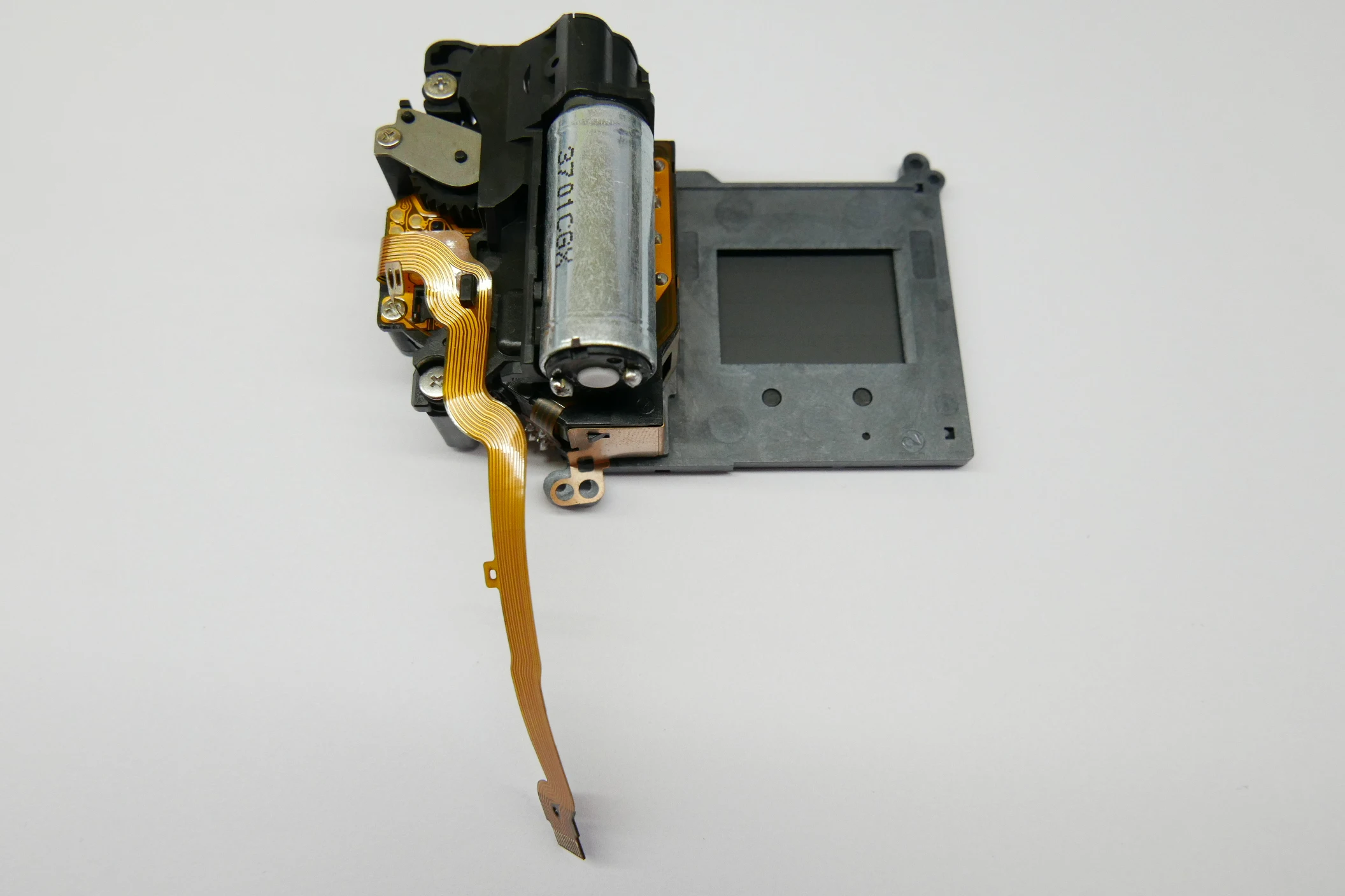 

Repair Parts For Canon EOS 70D Shutter Group Assy with Motor Shutter Curtain Shutter Blade Unit