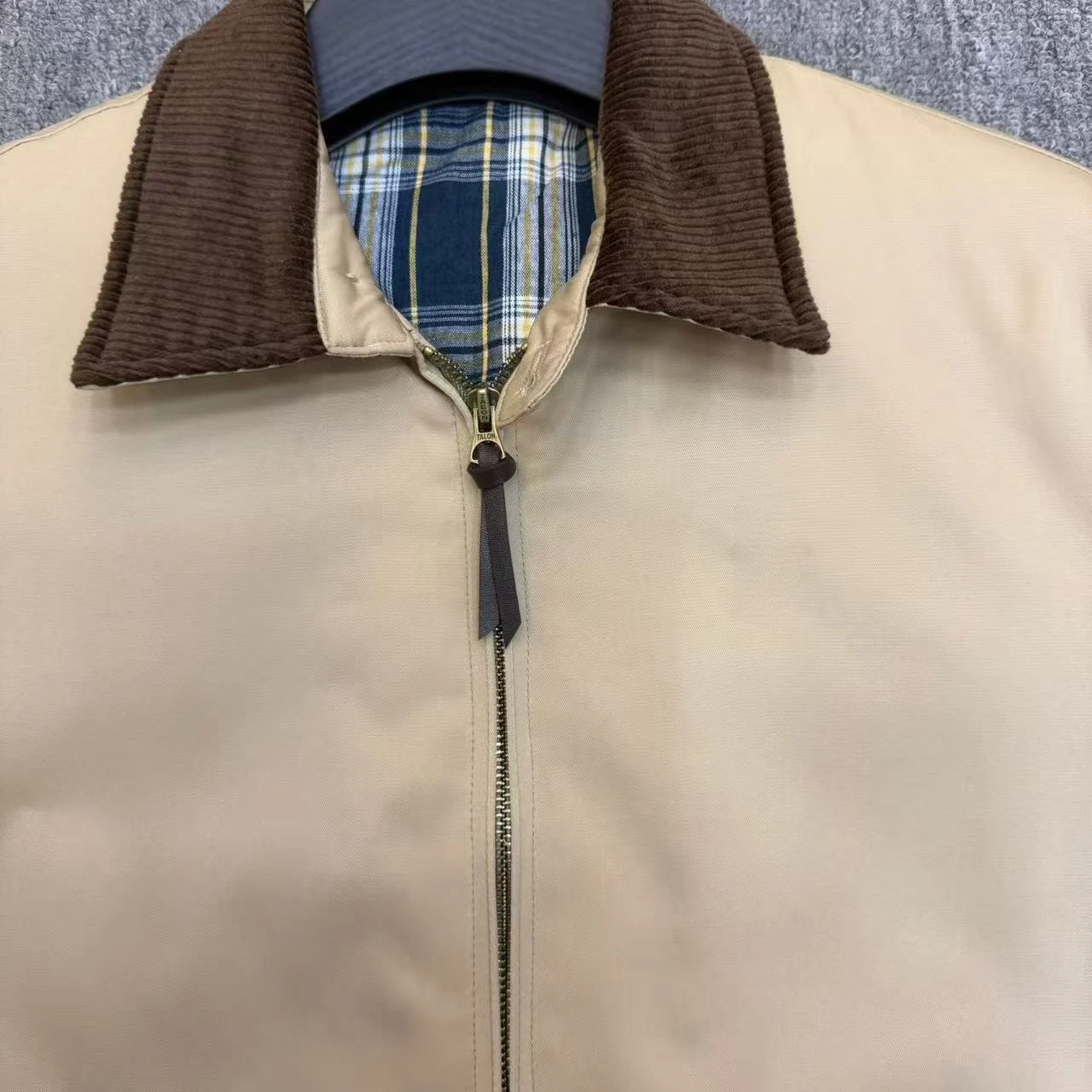 

2025 New Thickened Warm Heavyweight Cotton-Padded Jacket Corduroy Collar Embroidered Couple Unisex Coat