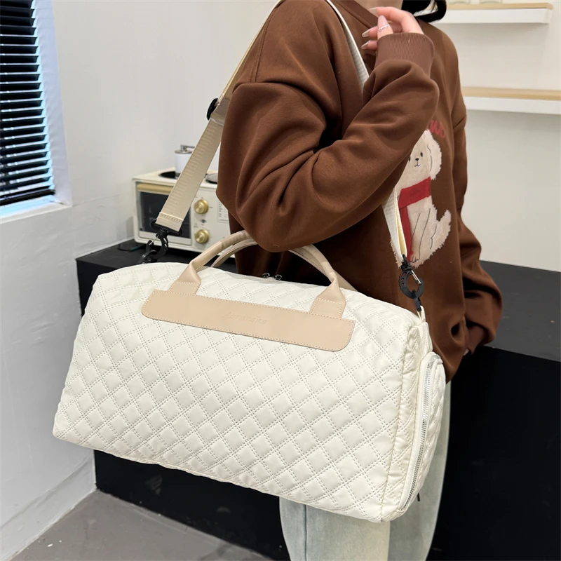 حقيبة يد نسائية عصرية جديدة من قماش أكسفورد خفيفة الوزن للياقة البدنية والسفر bolsos de mujer sreка sac de luxe حقائب نسائية للنساء