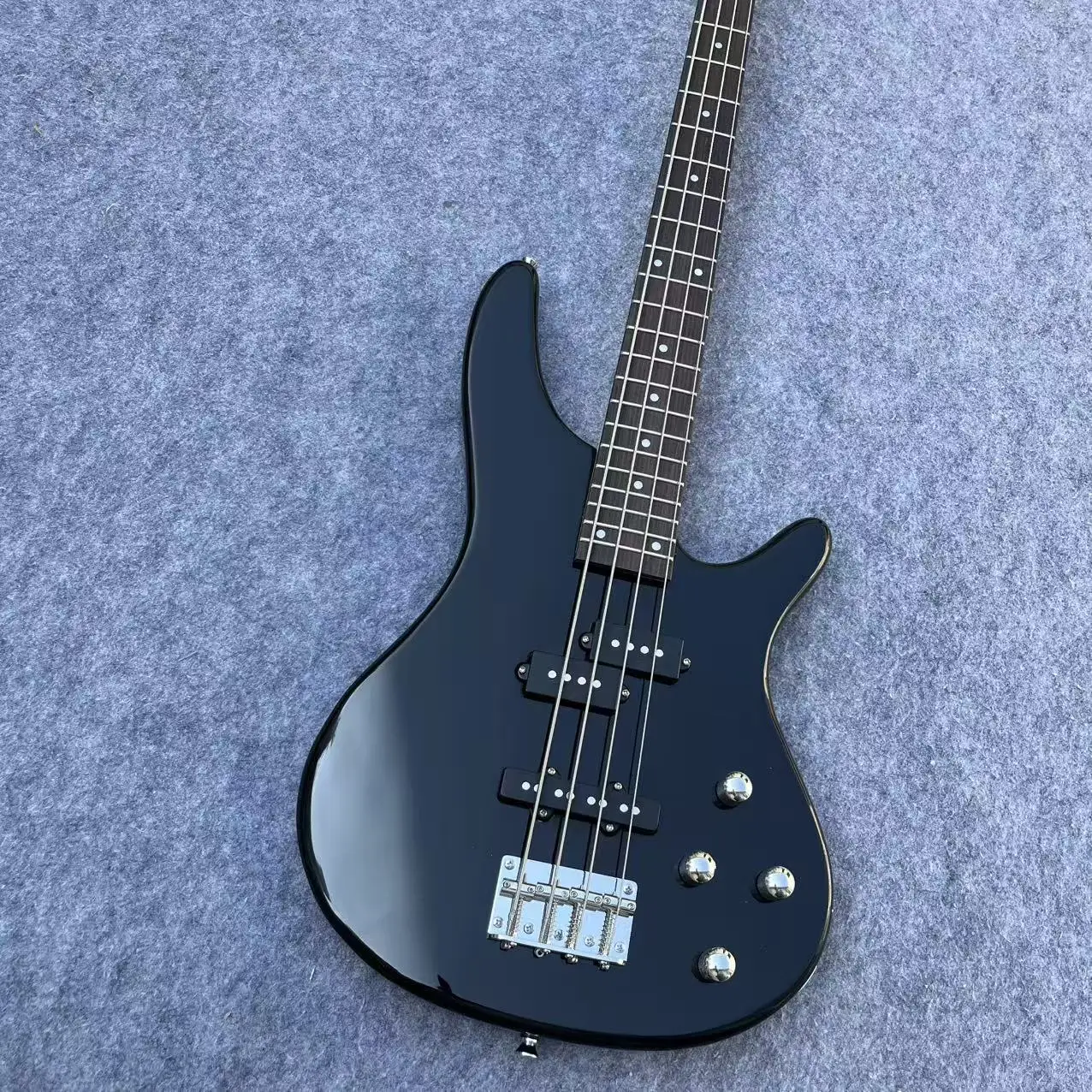 PB Gloss Black 4‑String Electric Bass Rosewood Fretboard Dual PB Pickups Chrome Bridge Intermediate Player Funk Jazz Rock New