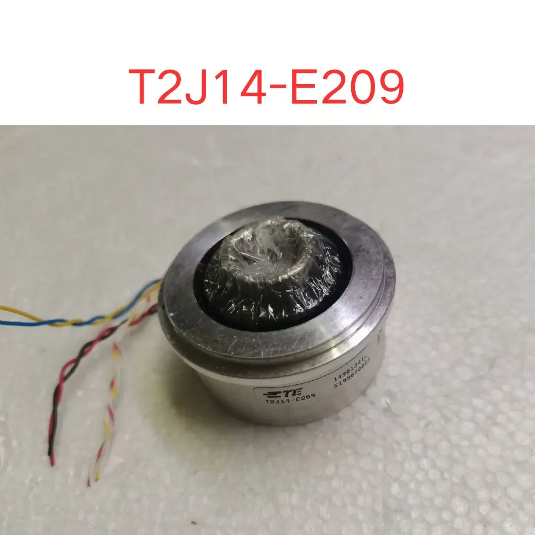 

T2J14-E209 Encoder second-hand tested ok Small cardin good Condition