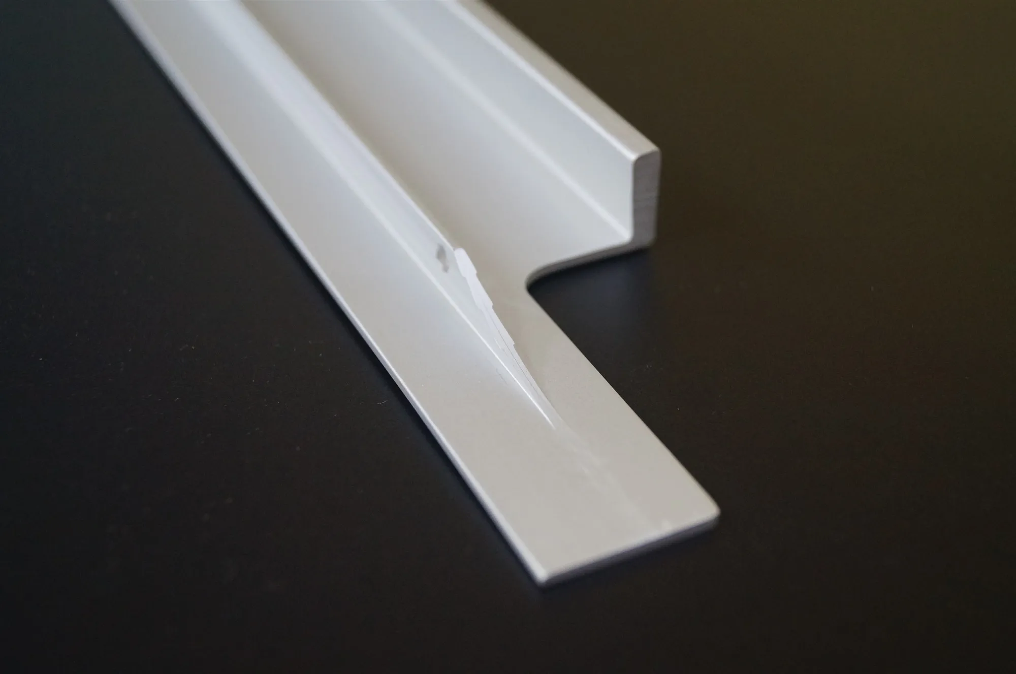 Mobili da cucina moderni Manopole per mobili con profilo in alluminio Maniglie con bordo nascosto per guardaroba Maniglie per cassettiere per camera da letto Hotel