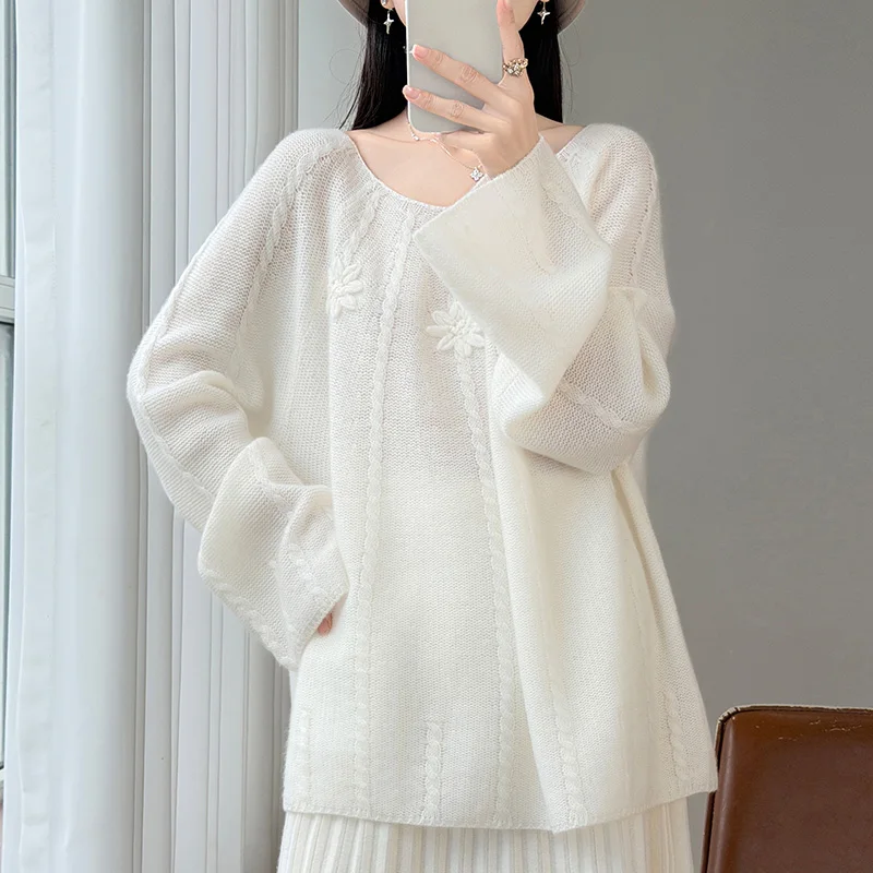 Hand-embroidered 100% pure cashmere sweater knitted sweater lazy wind twist long sleeve bottoming coat