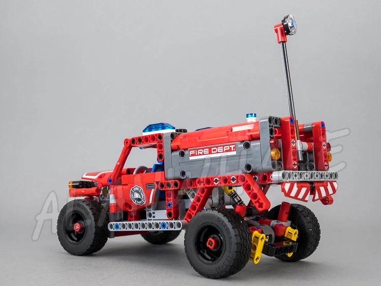 575pcs 2in1 Technical First Responder Department SUV Fire Racer Light Tower 10824 Building Block Set Compatible with Model