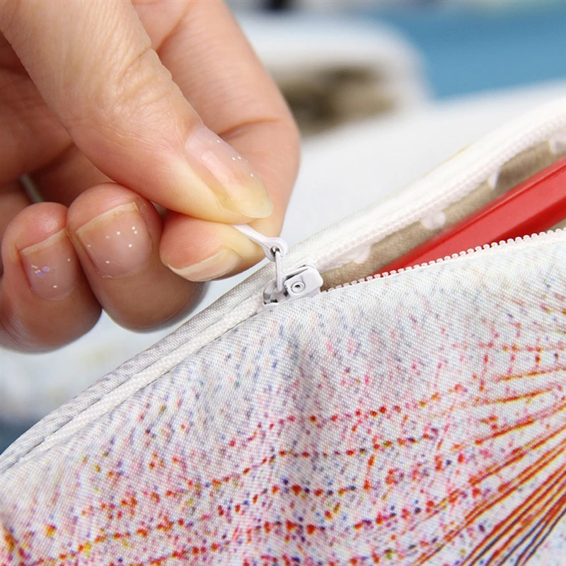 Pencil Bag Carp Pen Bag Realistic Fish Shape Make-up Pouch Pen Pencil Case With Zipper Back To School Pencil Pouch Pen Bag
