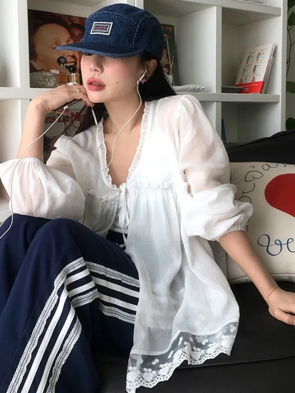 

Chic White Lace Trim Belted irt Women's Loose Thin Summer UV Protection Top Sweet Sle Spring New Arrival